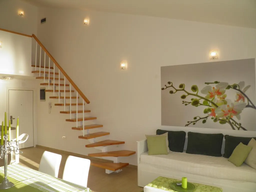 Apartments Perla Dinjiška